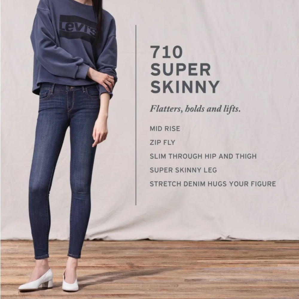 NEW-LEVI’S DARK WASH 710 SUPER SKINNY PANTS. BRAND NEW WITHOUT TAGS!